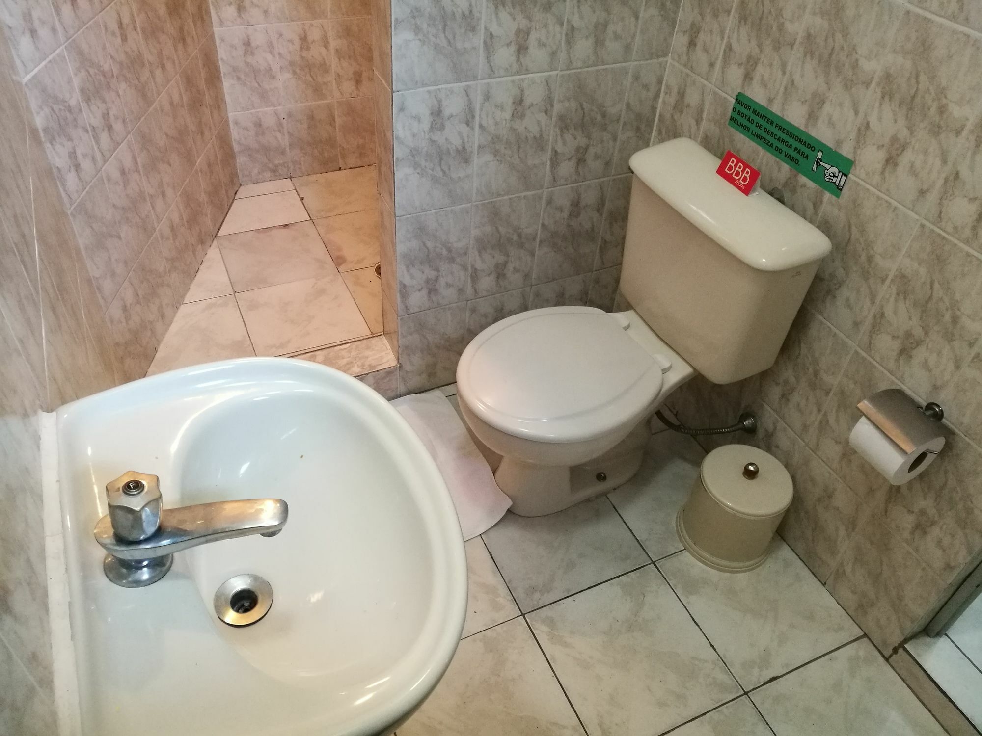 Bbb Rooms Aclimacao Vergueiro Sp São Paulo Luaran gambar